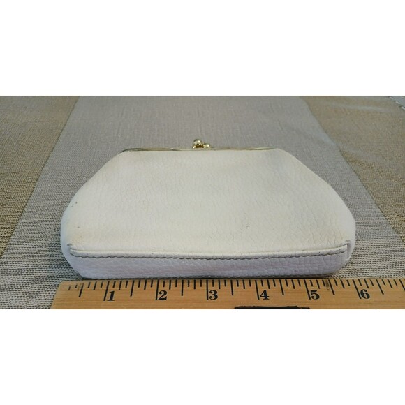 Dooney & Bourke White Leather Coin Purse Wallet Credit Card Holder Snap Closure - Picture 11 of 12